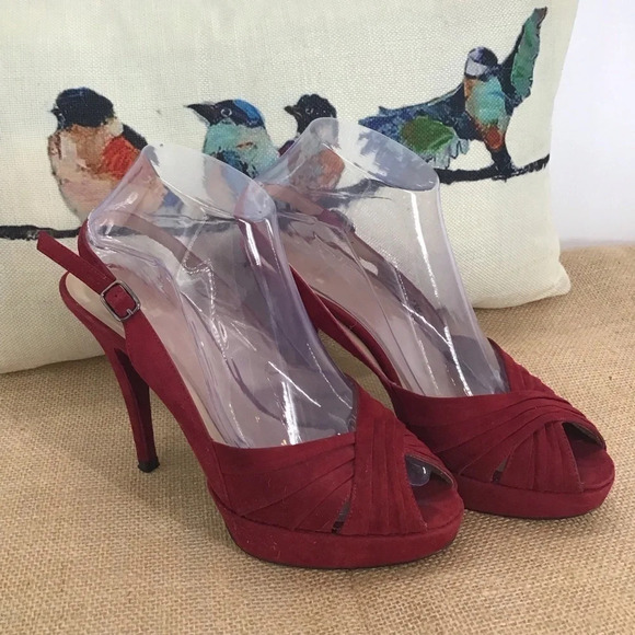 Stuart Weizmann Women’s Red Suede Leather Party Platform Sling Heels Size 7.5 - Picture 2 of 11